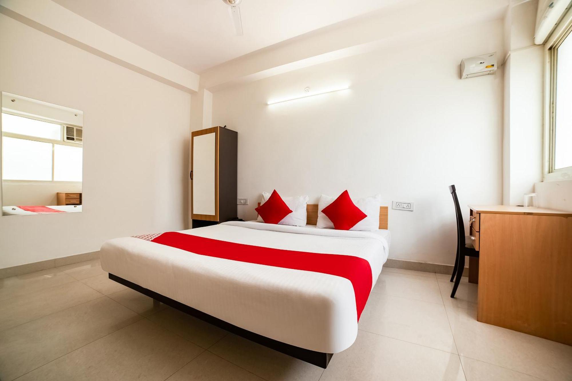 Hotel Live On Del5542 à New Delhi Extérieur photo