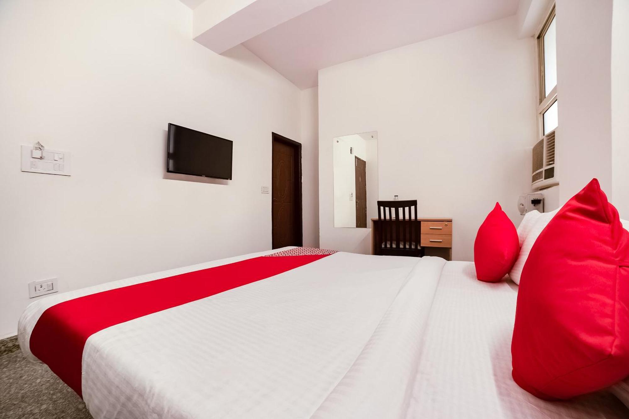 Hotel Live On Del5542 à New Delhi Extérieur photo